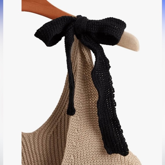 Chic Knit Peplum Top with Bow Straps - Picture 3 of 3